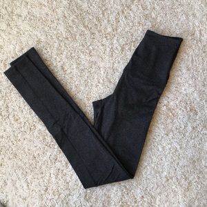 Beyond yoga grey leggings